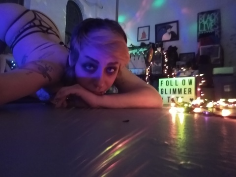 Header of glimmertits