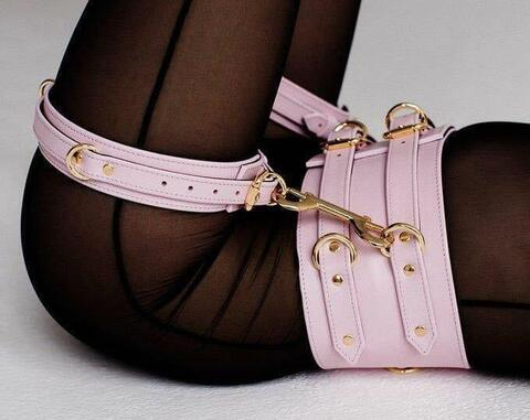 Header of lilith_snake