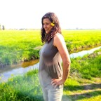 lovelylorie (Laura) free OnlyFans Leaks 

 profile picture