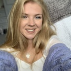 thebeee (B) OnlyFans content 

 profile picture